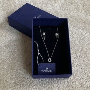 Swarovski Silver Necklace and Earring Set